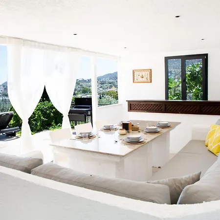 فندق Stone House W Private Pool And Garden In Bodrum 4*