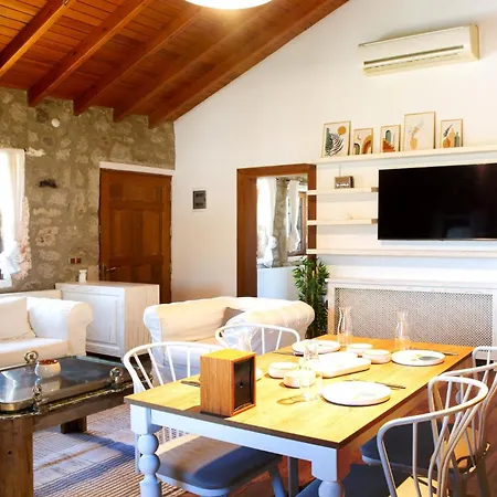 فندق Stone House W Private Pool And Garden In Bodrum 4*
